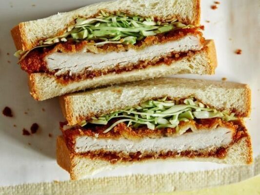 Katsu sando, Nhật Bản